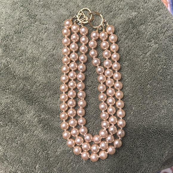 Vintage Kenneth J Lane glass Pearl Necklace Famous Barbara Bush style - Picture 4 of 4